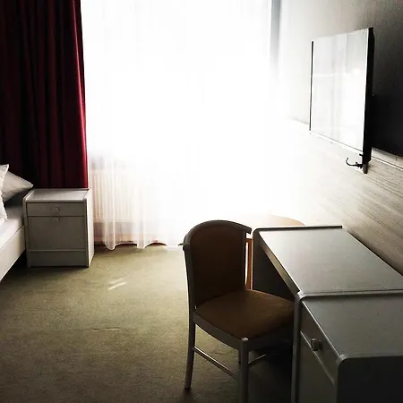 Brunnenhof Hotell 3*